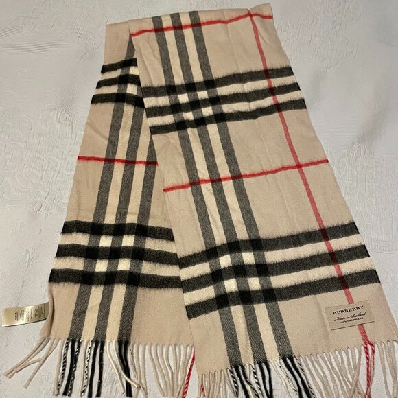 Burberry 100% Cashmere Scarf Made in Scotland - Picture 2 of 6